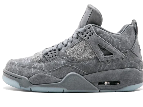 J4 - RETRO KAWS