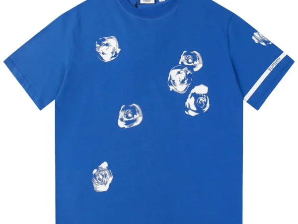 BURBERRY T-SHIRT