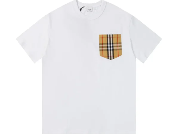BURBERRY T-SHIRT