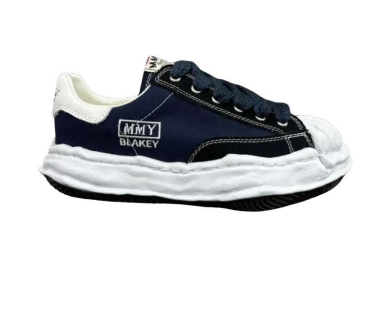 AISON MIHARA YASUHIRO MMY SNEAKERS BLACK